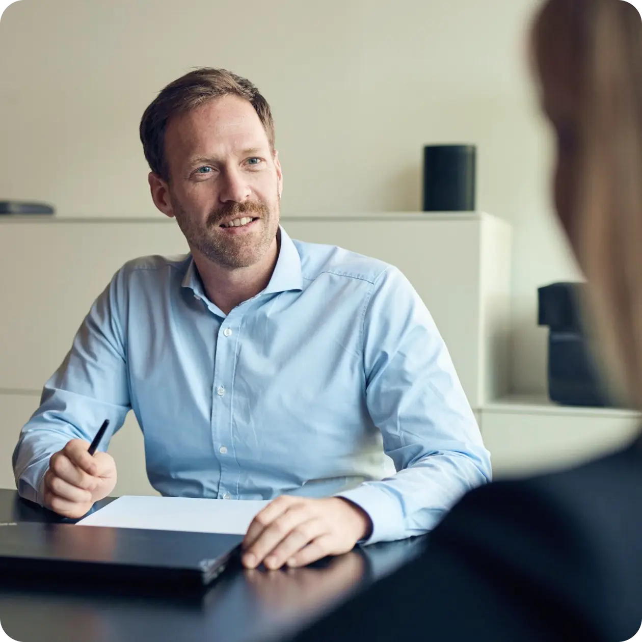 Dr. David Rump – Experte für Online-Reputationsschutz mit jahrelanger Erfahrung im Löschen von Google Bewertungen.